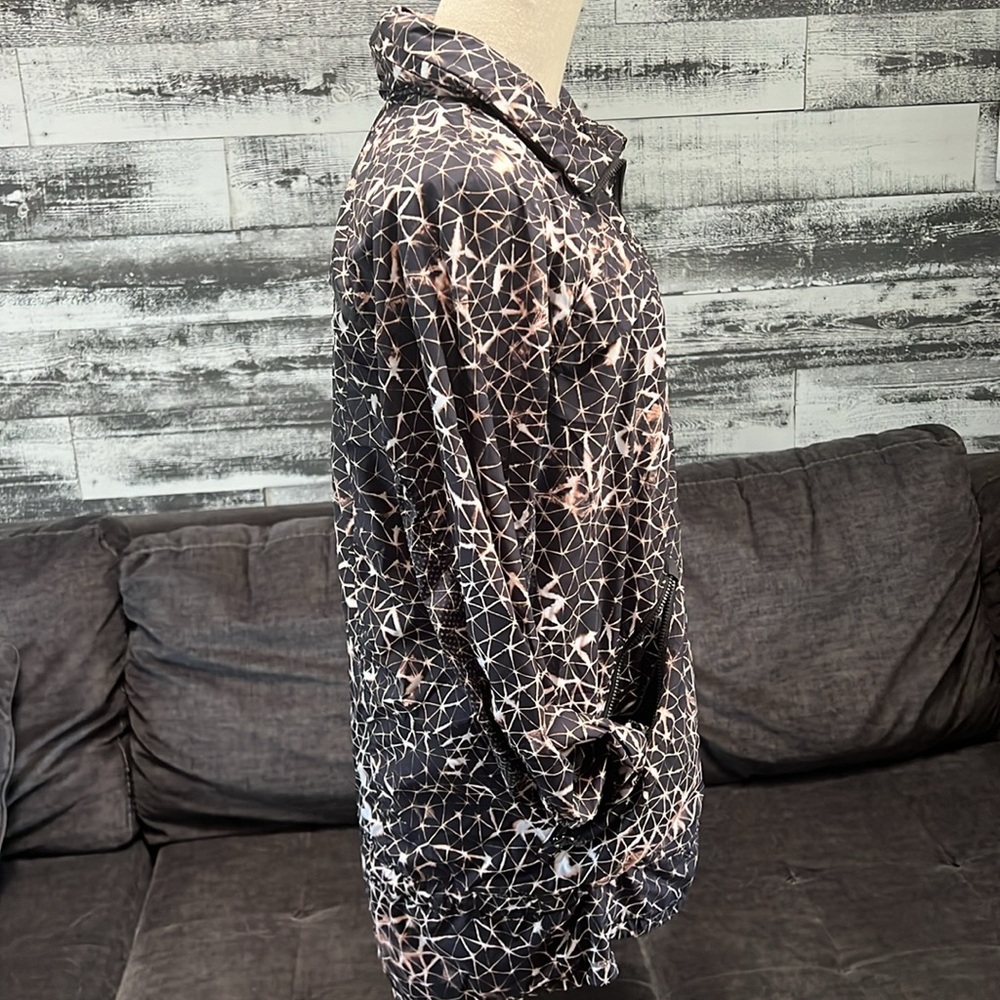 Lululemon Pack It Up Pack It In Jacket. - image 4